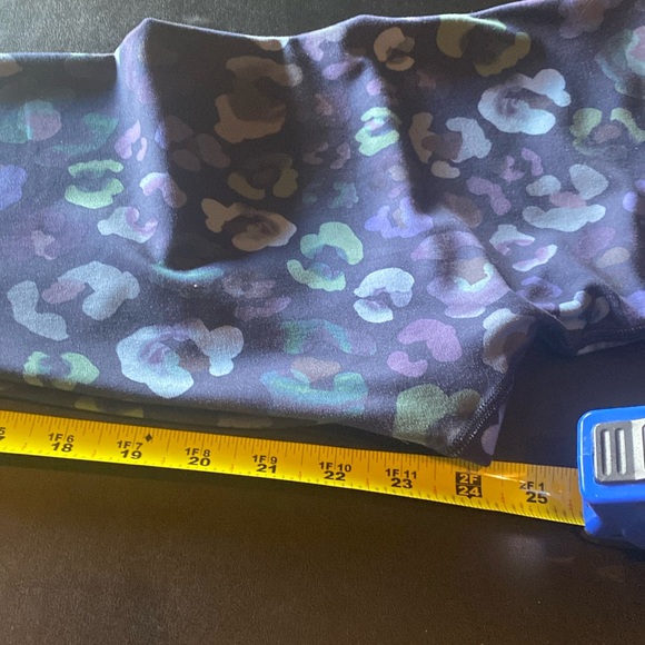 Athleta Elation 7/8 size small tight - Picture 4 of 7